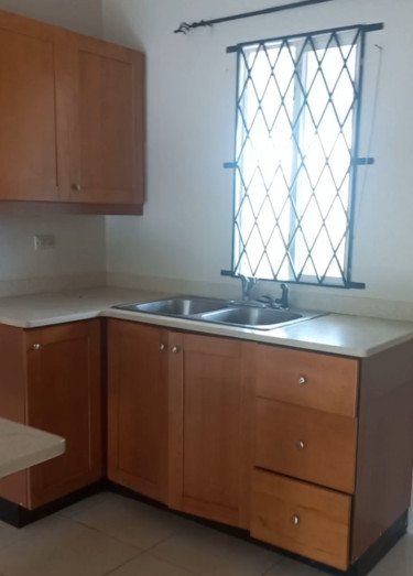 FOR RENT Modern 2 Bedroom Family Home