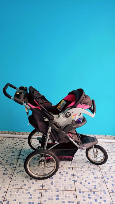 Baby Stroller And Car Seat 