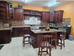 2 Bedroom 2 Bath Furnished House