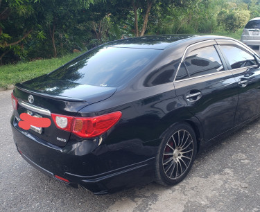 2011 Toyota Mark X