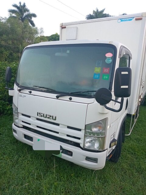 2008 Isuzu ELF