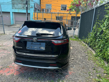 Toyota Harrier 2.0 Turbo 