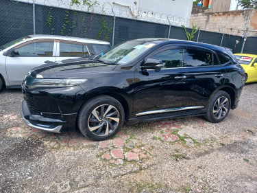 Toyota Harrier 2.0 Turbo 