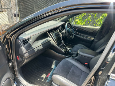 Toyota Harrier 2.0 Turbo 