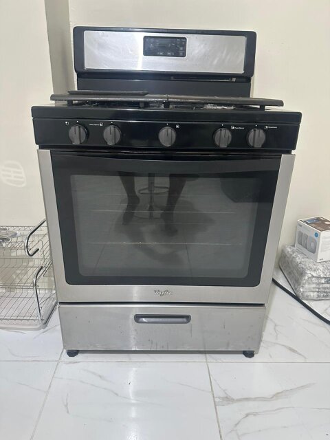 5 Burner Gas Stove With Clock