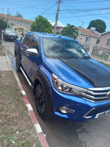 2017 Toyota Hilux Pickup