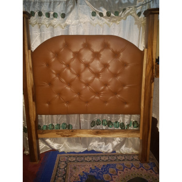 Queen Size Brand New Spanish Hem Head Board 10/10