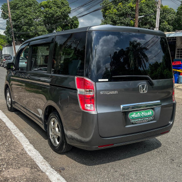 2011 Honda Stepwagon