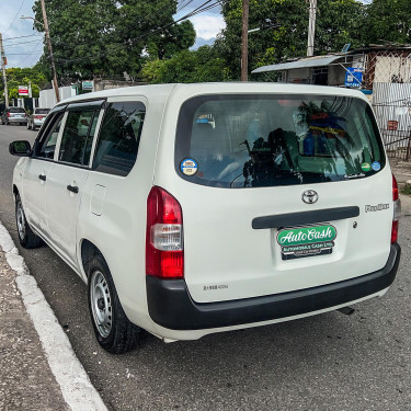 2017 Toyota Probox