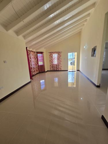 2 Bedrooms And 2 Bathrooms -Colbek Manor