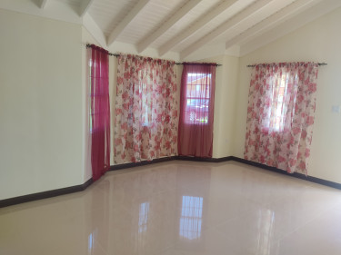 2 Bedrooms And 2 Bathrooms -Colbek Manor