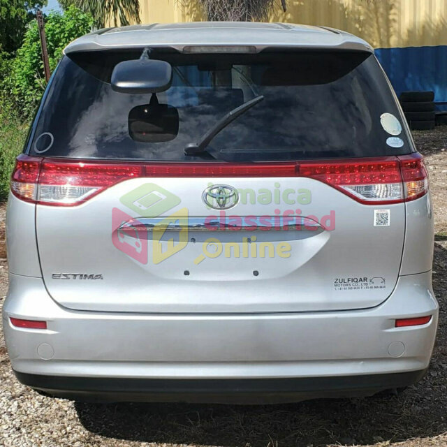 2012 Toyota Estima