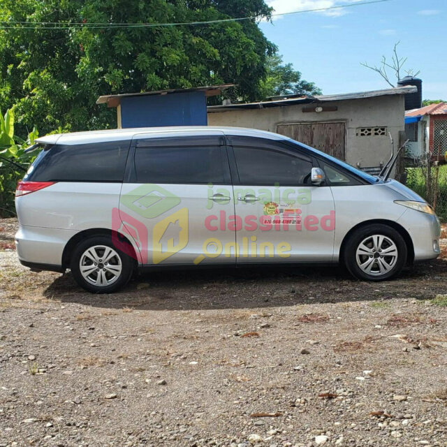 2012 Toyota Estima