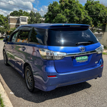 2014 Toyota Wish