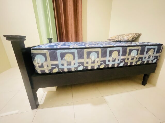 Soft Confortable Double Bed With Base