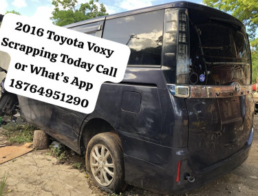 2016 Toyota Voxy Scrapping Today