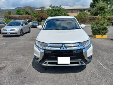 2019 Mitsubishi Outlander