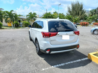 2019 Mitsubishi Outlander