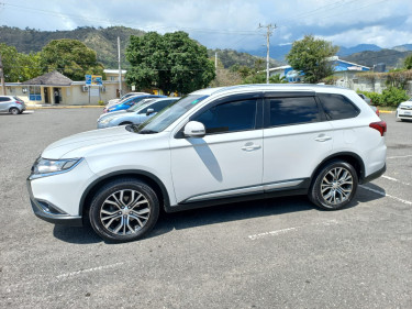 2019 Mitsubishi Outlander