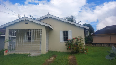 BOGUE VILLAGE 2 BEDROOM 1 BATH UNFURNISHED $95,000