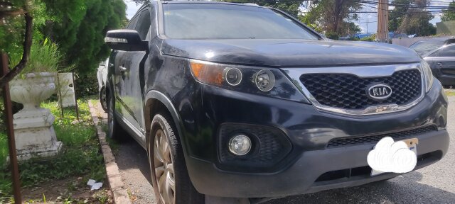 213 KIA SORENTO