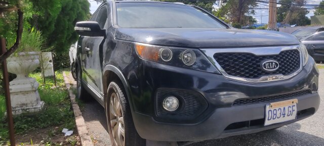 213 KIA SORENTO