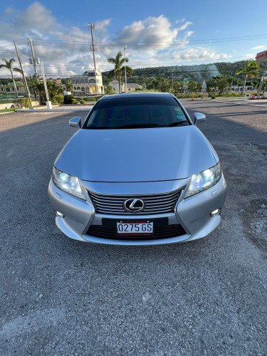 2015 Lexus ES