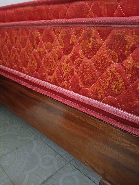 Double Pillowtop Kingsize  Mattress