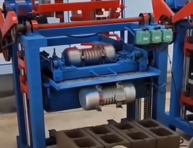 4 Drop Hydralic Block Machine