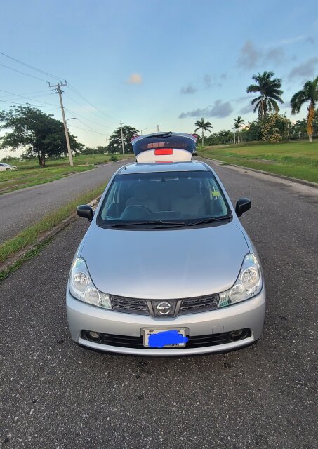 2013 Nissan Wingroad