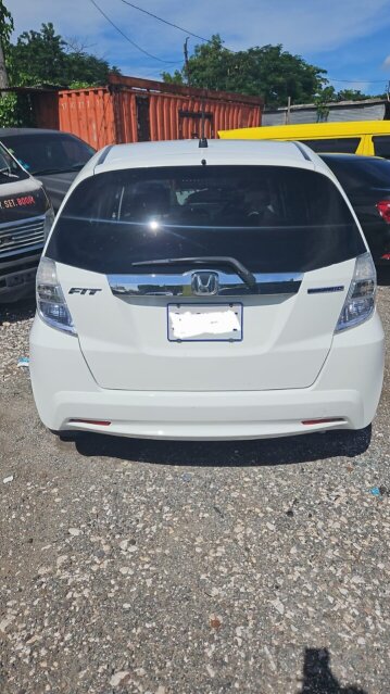 2012 Honda Fit Hybrid