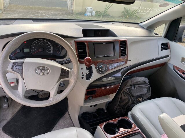 2013 Toyota Sienna