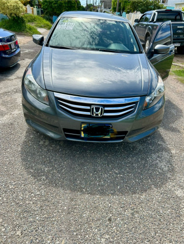 Honda Accord 2011