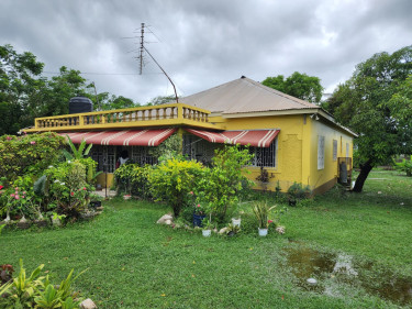 4 Bedroom House