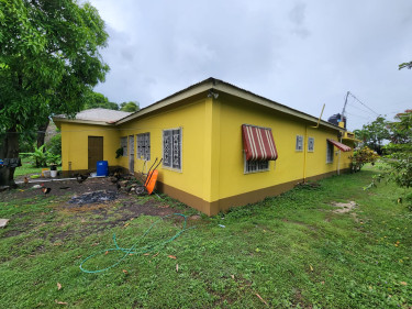 4 Bedroom House