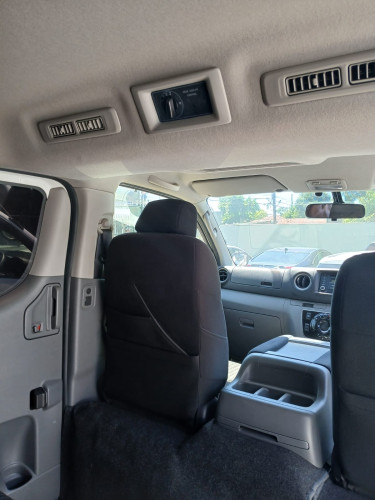 2018 Nissan Caravan 5-seater