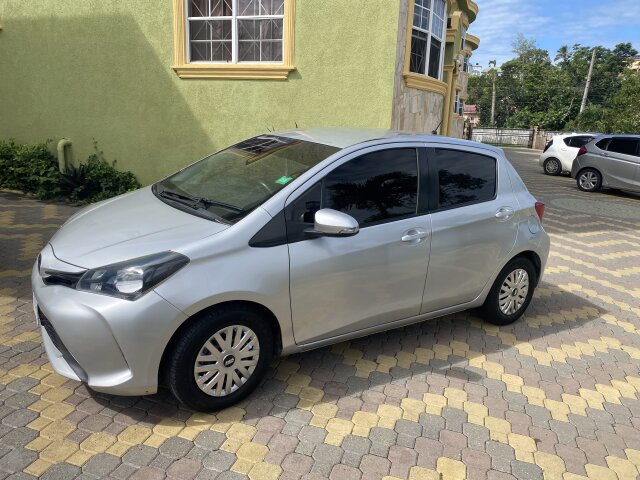 2015 Toyota Vitz 4 Cylinder