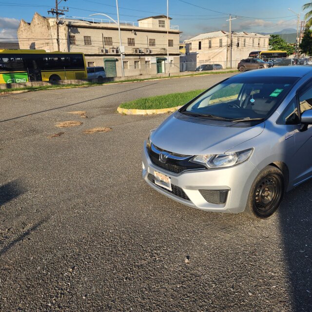 2016 Honda Fit Hybrid