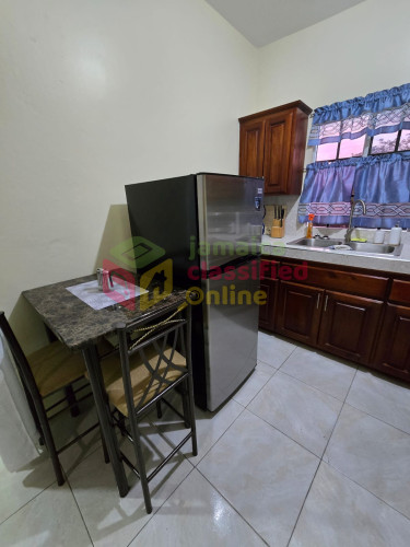 1 Bedroom Gated Serenity