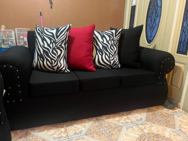 Brand New Sofa Set Black