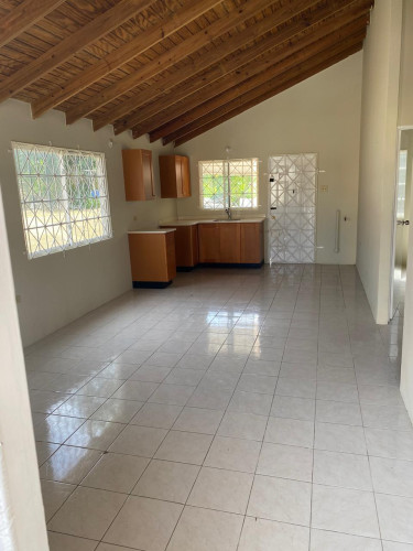 2 Bedroom, 1 Bathroom Rhyne Park