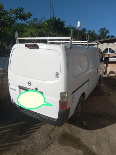 2012 Nissan Caravan