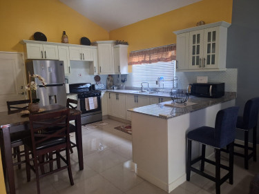 2 Bedroom, 1 Bath Furnished House In Caymanas