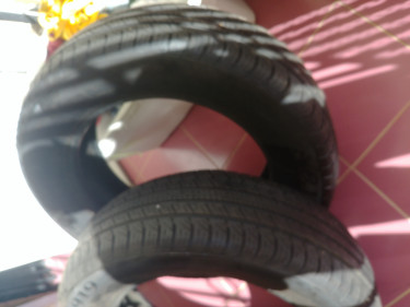 4 Car Tyres