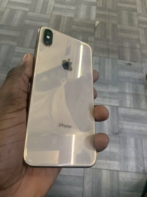 256gb IPhone XS Max Going For 43k