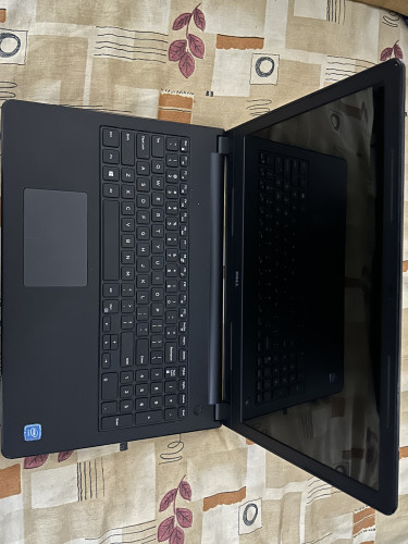 DELL INSPIRON 15