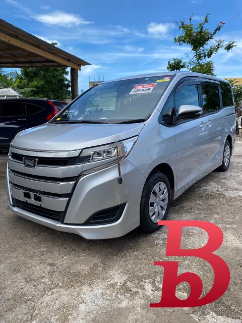 2018 Toyota Noah New Import