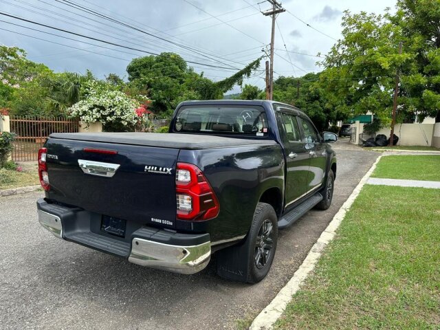 2021 Toyota Hilux