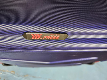 Xpress Large Spinner Suitcase With Lock 