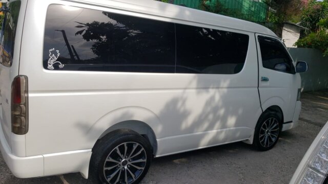 Toyota Hiace